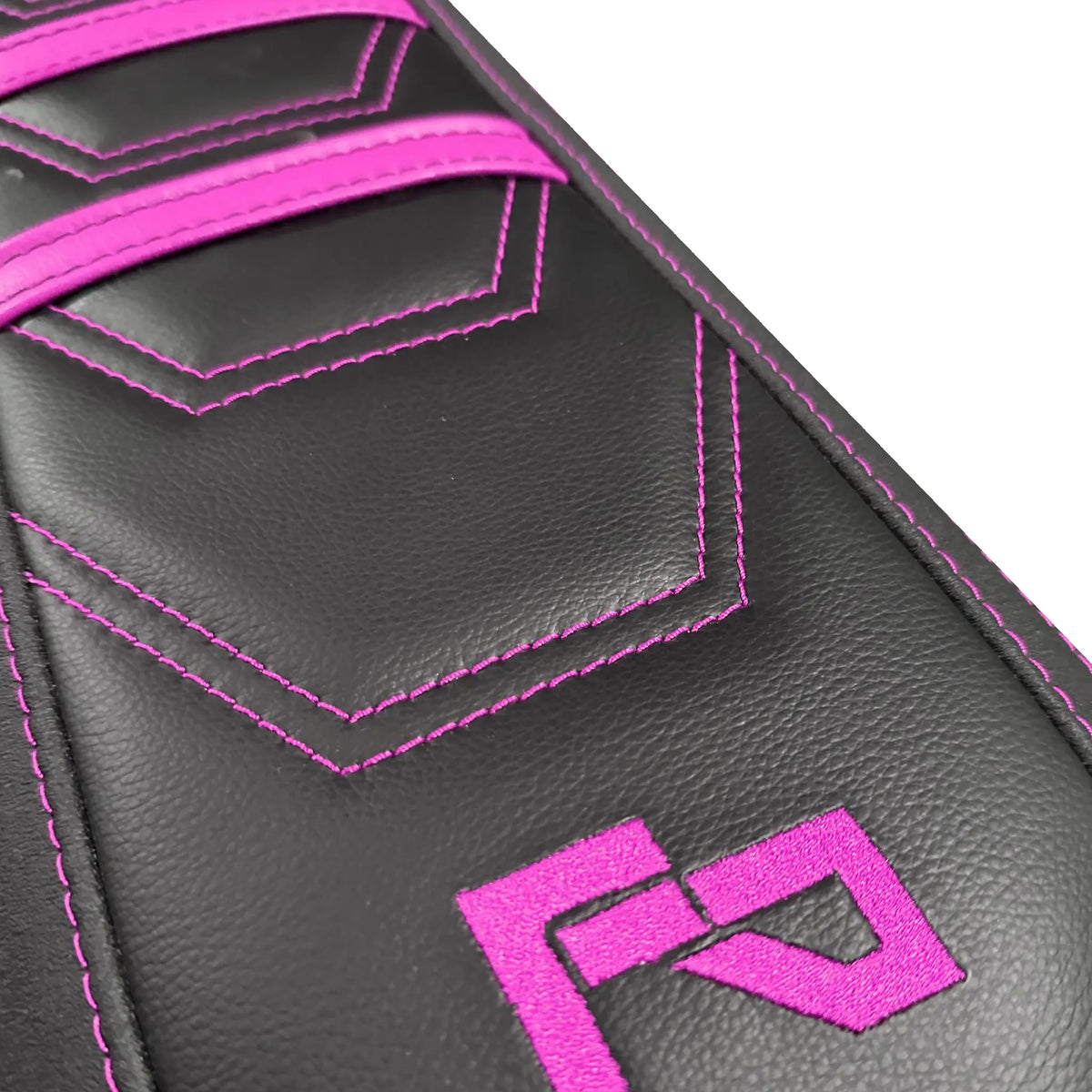 Housse de Selle 50cc - Race Edition Rose Fifty Design